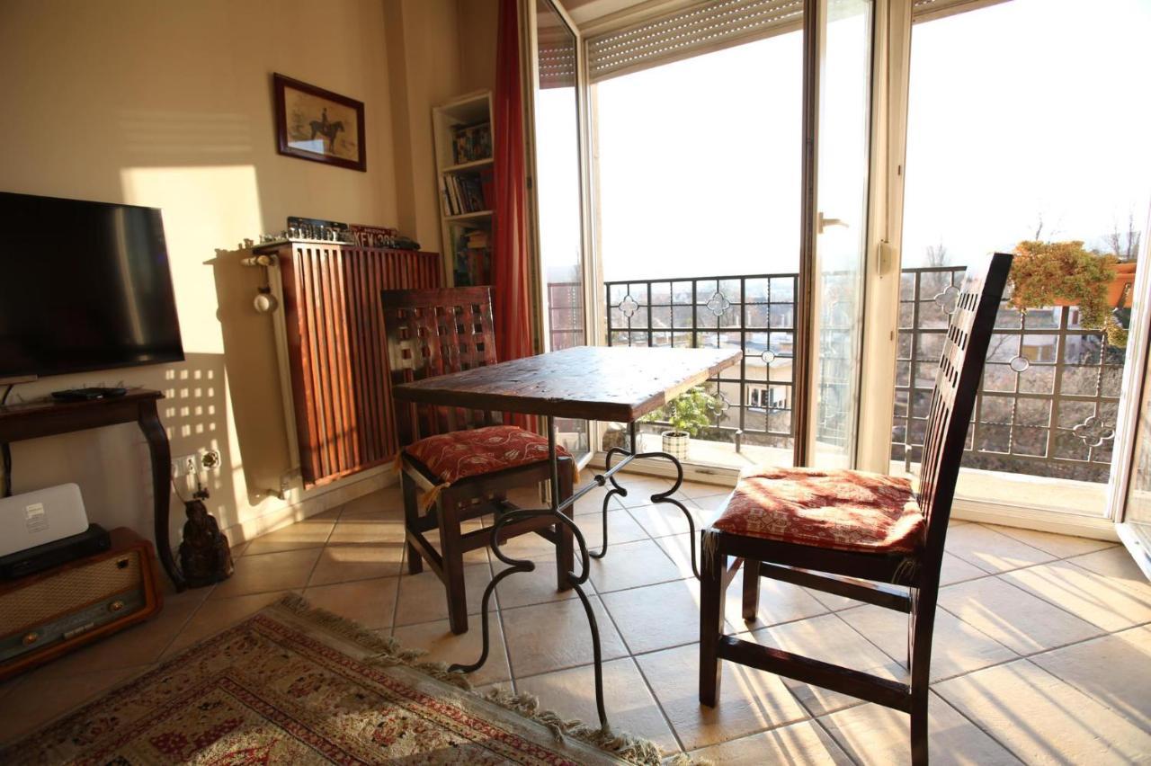 Panoramic Hideaway In Central Buda Budapest Exterior photo